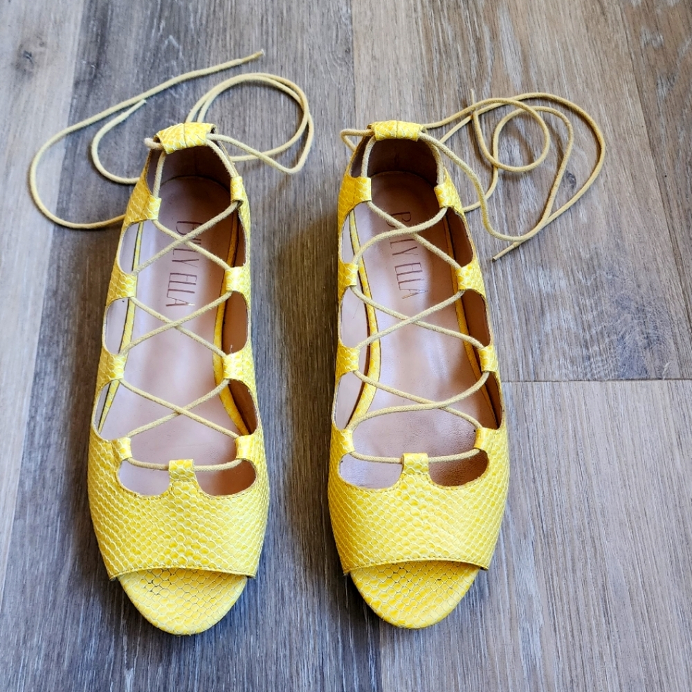 ANTHROPOLOGIE BILLY ELLA LACE UP FLATS